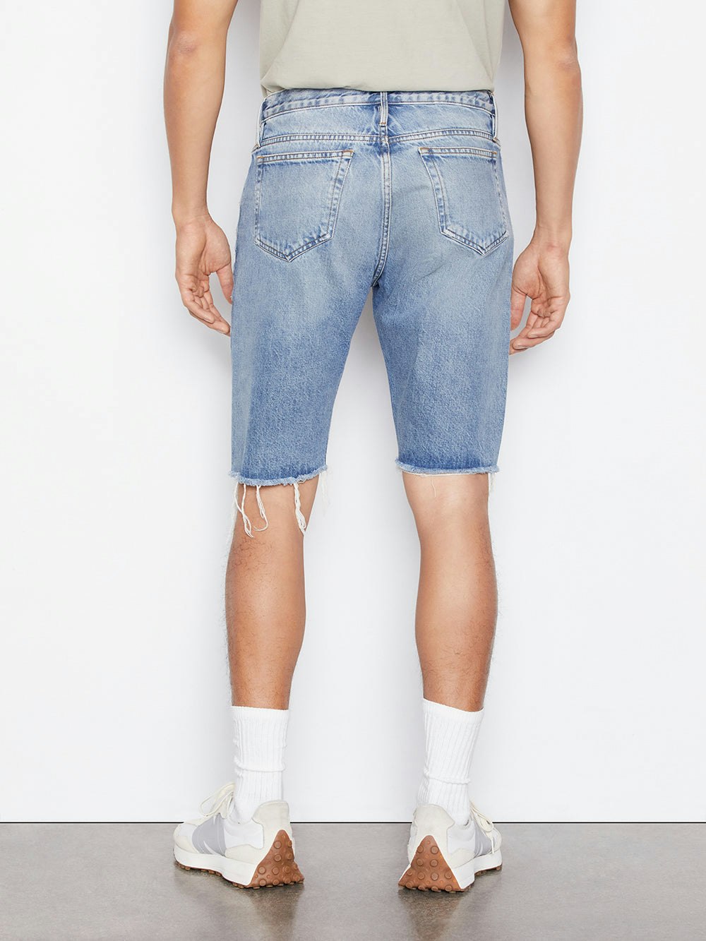jeans back view alt:fit2
